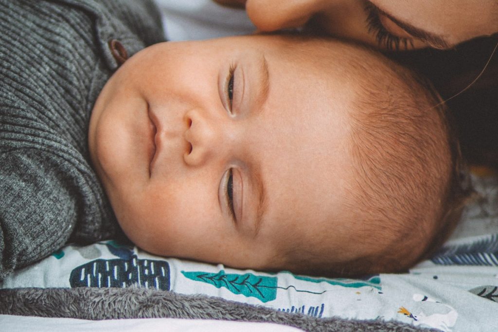 The New Mom’s Guide to the First Weeks